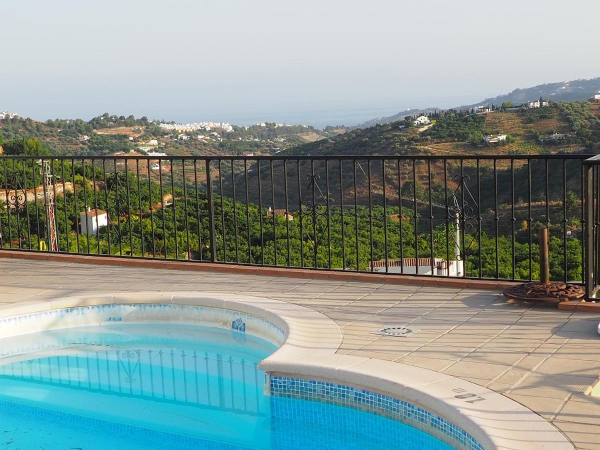 Apartment Joaquin Frigiliana Bagian luar foto